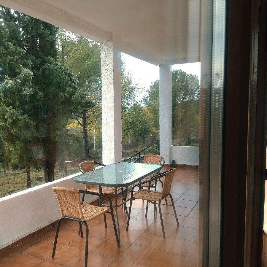 Bonita Casa Blanca En El Bosque. Córdoba Exterior foto
